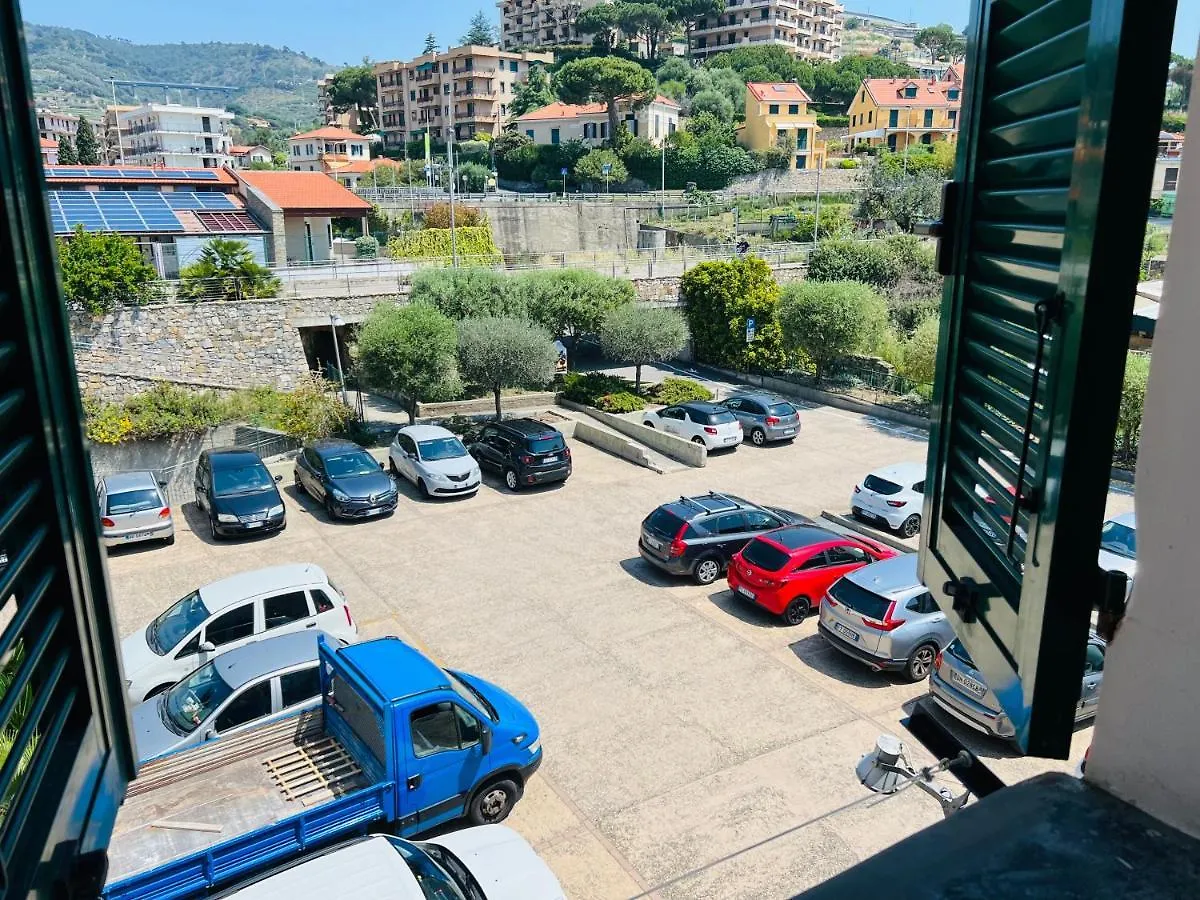 Villa Casa Giulia Santo Stefano al Mare 0*,  Italia