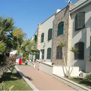 2* Hotel Ristorante Lucciola